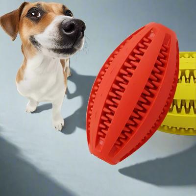 Jouet Interactif pour Chien - ChewBounceBall™ - Rouge - Pro - canin.com